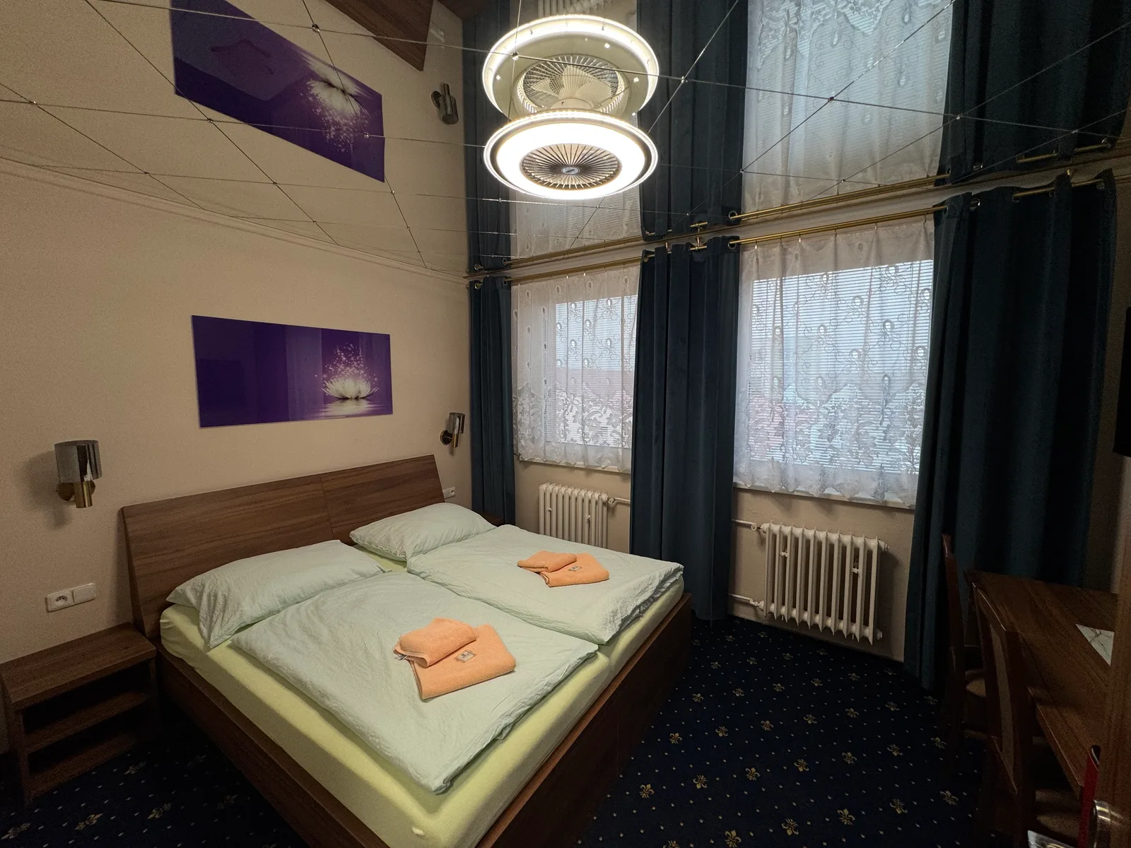 Dvoulůžkový pokoj — modrý