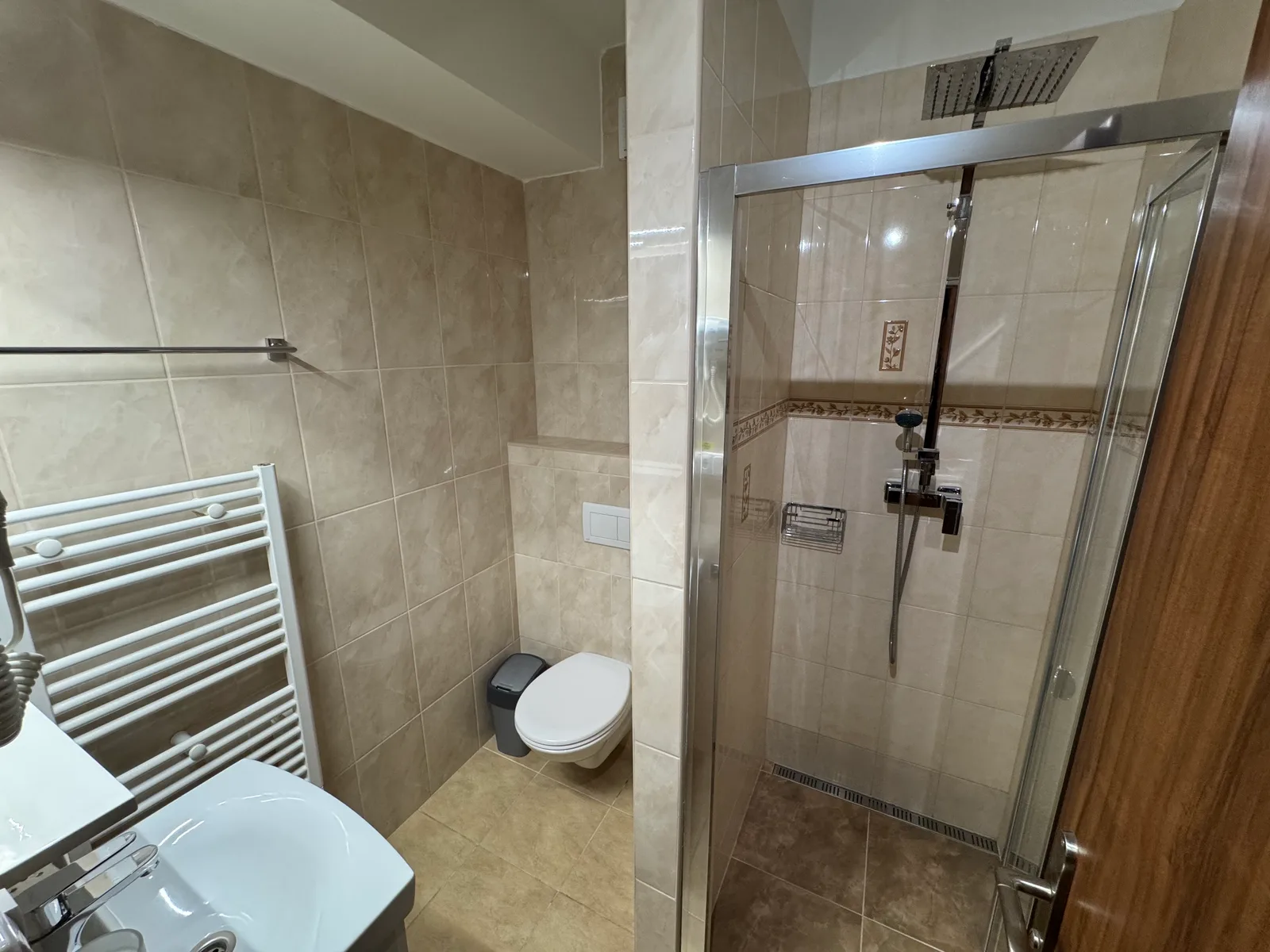 Koupelna — béžová